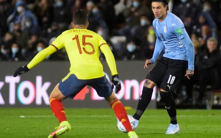 Uruguay enfrenta a Colombia por Eliminatorias
