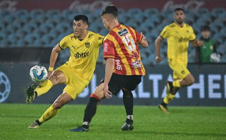 Peñarol frente a Progreso por asegurar la tabla Anual