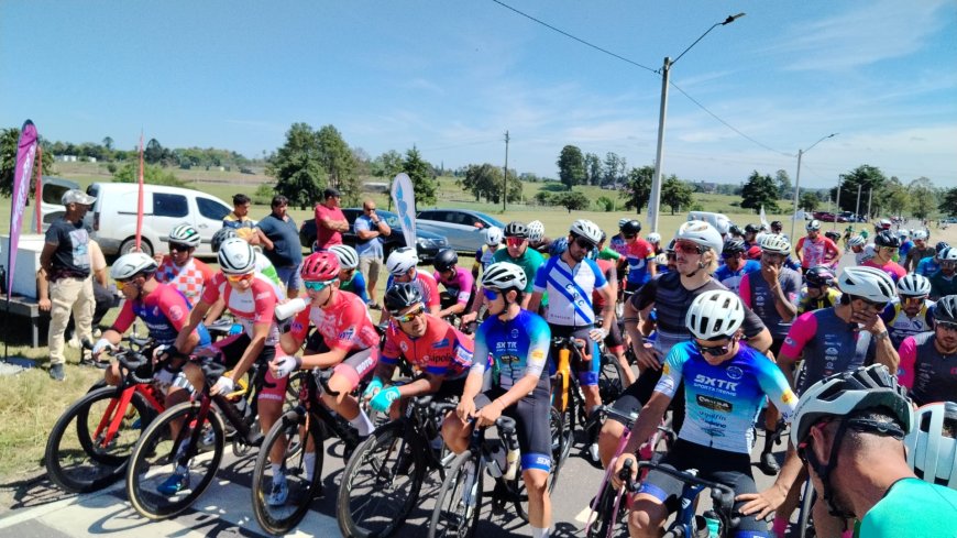 Fue inaugurada oficialmente la Pista de Ciclismo del Parque de la Hispanidad