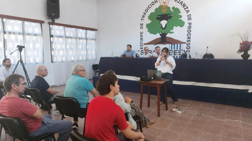 Vidalín participó en Sarandí del Yi de reunión informativa de carreras de UTEC