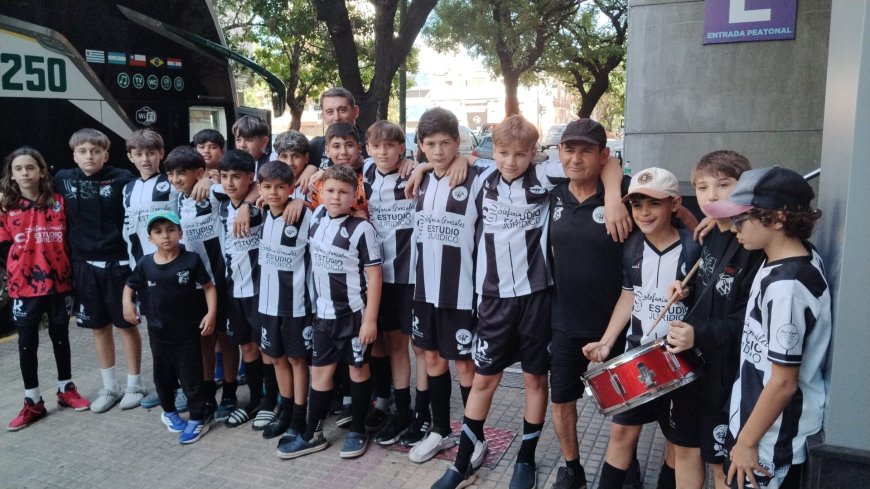 Triunfo de Wanderers generación 2012 en su primer partido en Argentina