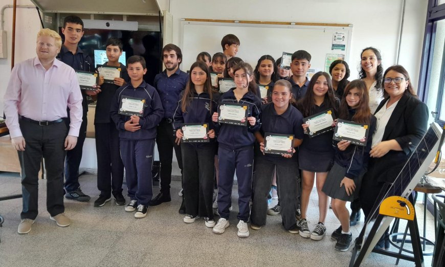 Alumnos de la Escuela Técnica Pando Nº2 fueron reconocidos por su excelente desempeño en el Concurso Eficiencia Energética 2024