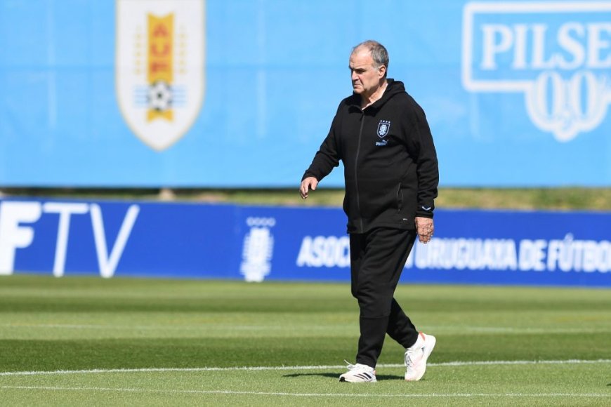 Bielsa repitió el equipo y sería el titular ante Colombia