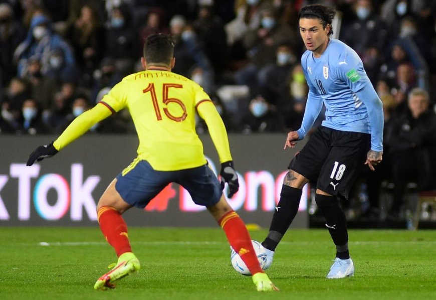 Uruguay enfrenta a Colombia por Eliminatorias