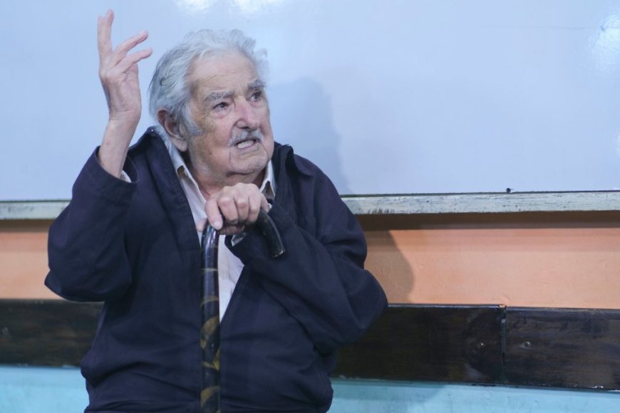 Mujica se expresó crítico con Cristina Fernández