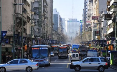 Conductor huyó tras atropellar a una mujer en 18 de Julio y Arenal Grande; está grave