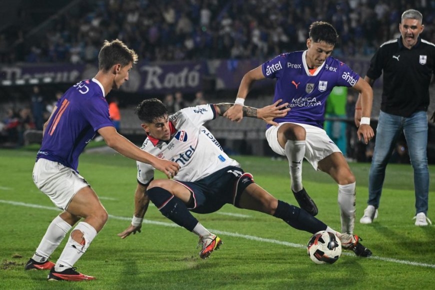 Defensor campeón de la Copa Uruguay