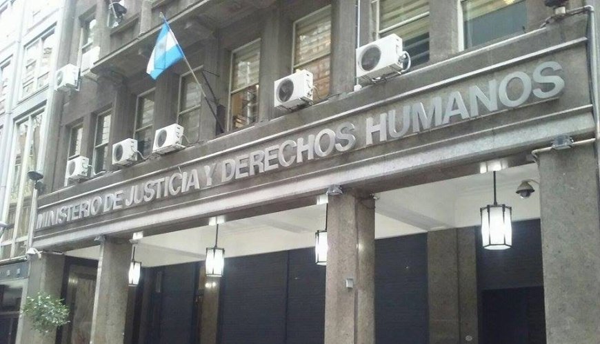 Argentina: Masivo despido en Derechos Humanos genera repudio y movilización