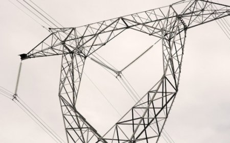 Argentina: 50 mil usuarios sin energía eléctrica