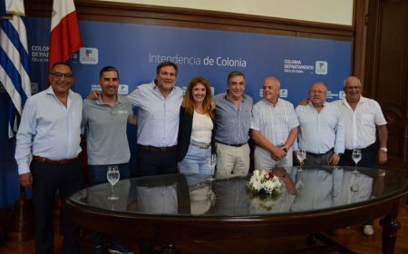 Colonia: Se lanzó Carmelo Vive el Verano