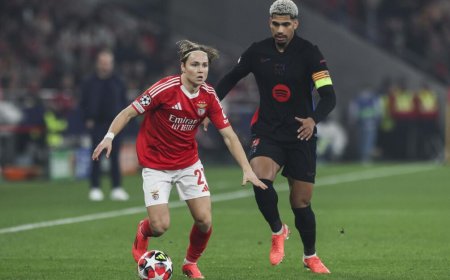 Con Araújo en cancha, Barcelona ganó un partidazo y se metió en octavos de final