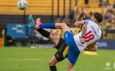 Nacional y Peñarol definen la Supercopa Uruguaya 2025 en un Centenario colmado