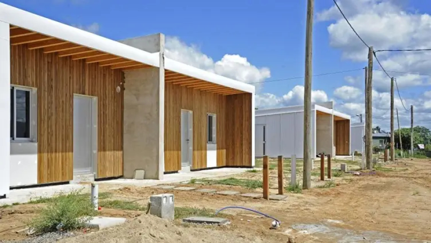 Mevir finalizará período con 10% de viviendas nuevas construidas en madera.
