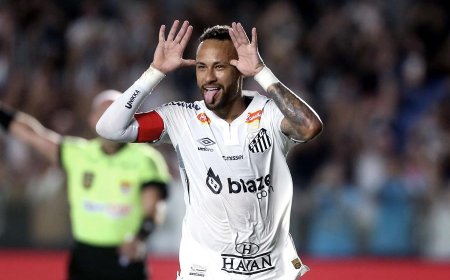 Volvió Neymar: el crack brasileño anotó un gol olímpico y dió dos asistencias para la victoria de Santos