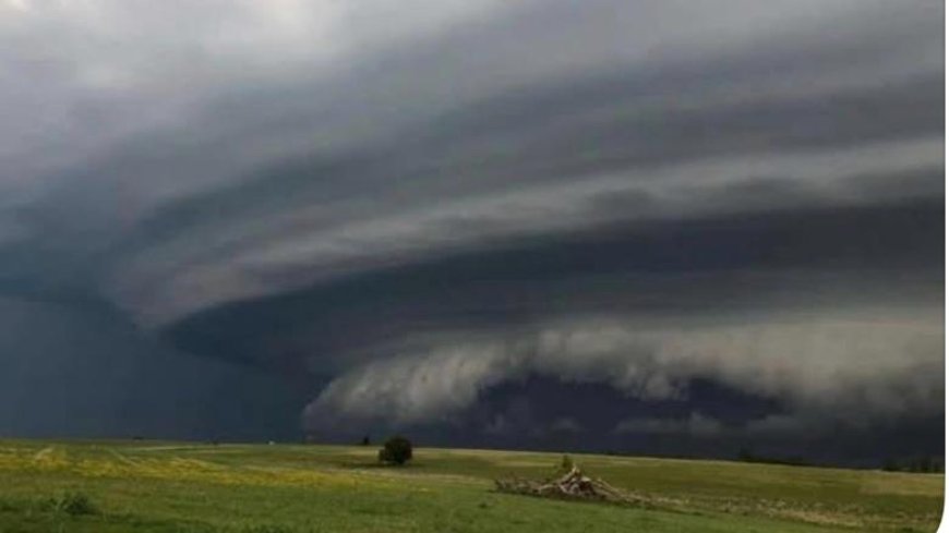 Temporal con vientos de 140 km/h y granizo causa daños en el norte de Río Negro