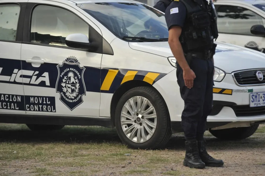 Detención de un individuo con antecedentes penales durante patrullaje policial