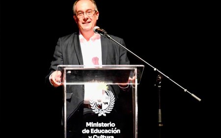 Mahía asumió como ministro de Educación y Cultura