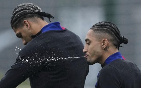 Ronald Araújo irá de titular en el Barcelona-Benfica por Champions League