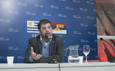 Para Fernando Pereira, dichos de la oposición son un ataque al Frente Amplio