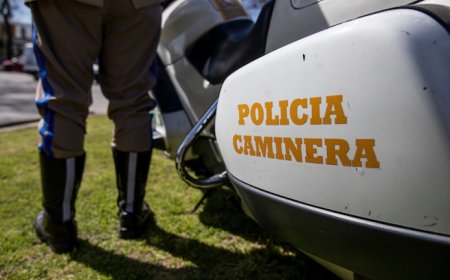 Un hombre de 32 años falleció tras despistar en su moto e impactar con mojones