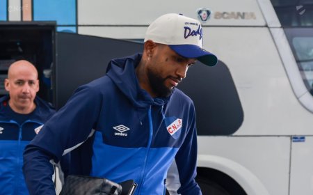 Nacional viajó a Colombia sin Polenta y con entrenador interino