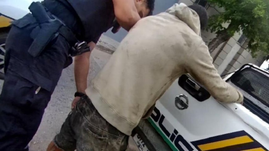 Detenido por agravio a la autoridad en barrio local