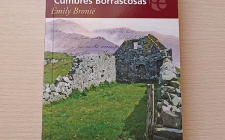 Por qué deberías leer Cumbres Borrascosas de Emily Brontë