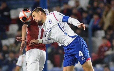 Apertura: Nacional le ganó a Wanderers 3-1 como local y quedó segundo a un punto del líder