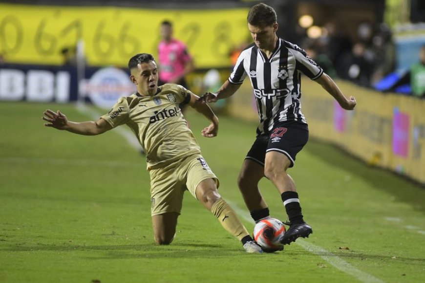 Torneo Apertura: los carboneros se quedaron con otro triunfo y vencieron 2 a 1 a los bohemios