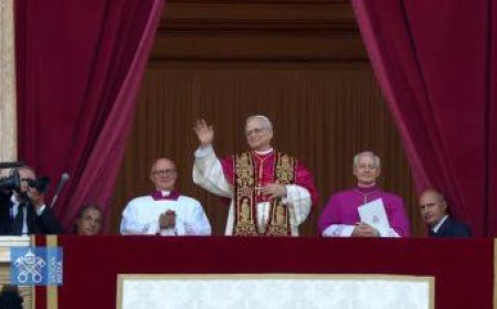 'La paz esté con ustedes' , las primeras palabras de León XIV como nuevo Papa