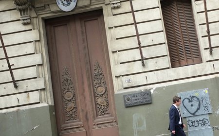 El representante de Economía en Colonización votó contra la compra del campo de Florida por parte de la institución