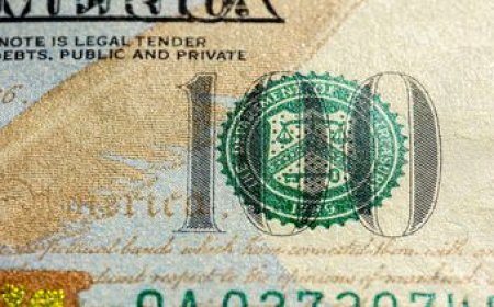 El dólar abrió la semana a la baja y quedó cerca de su mínimo anual