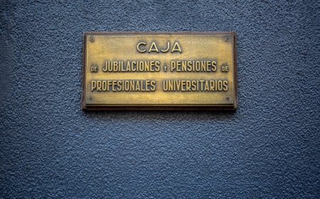 Caja de Profesionales notificó al gobierno que en julio se queda sin recursos para hacer frente a sus obligaciones