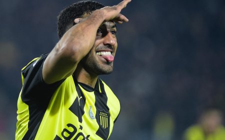 Peñarol goleó 3-0 a un flojo Defensor