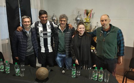 Diego Polenta fue presentado oficialmente en el Club Atlético Wanderers