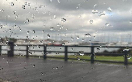 Domingo con mucha nubosidad, lluvias y lloviznas y muy bajas sensaciones térmicas