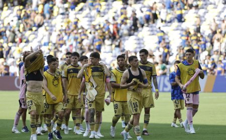 Mundial de Clubes: Boca, con Cavani y Merentiel, empató con Auckland y fue eliminado