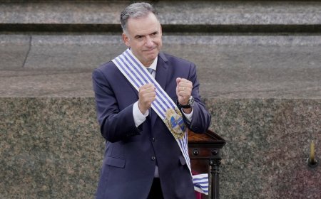 Yamandú Orsi tiene un 46 % de aprobación y un 22 % de desaprobación, según Factum