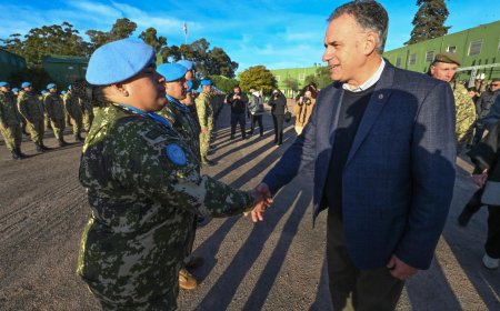 Yamandú Orsi agradeció a militares que retornaron del Congo 'por todo lo que han hecho'