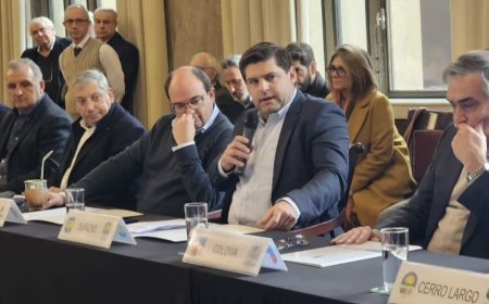 El Dr. Felipe Algorta participó de la Primera Sesión del Congreso de Intendentes 2025-2030