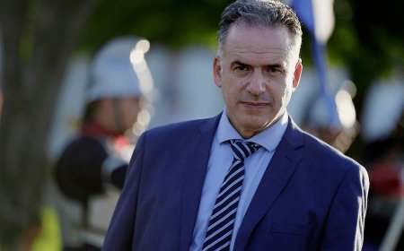 Orsi participará en cumbre internacional por la defensa de la democracia