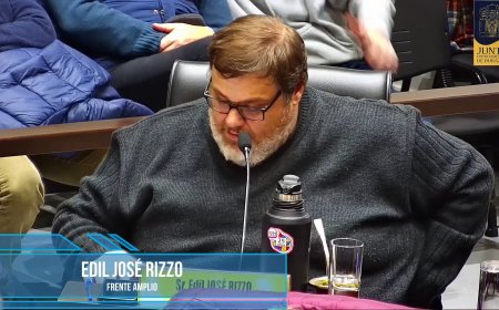 José Rizzo denunció 'injusticia tributaria' en Sarandí del Yí y criticó la gestión del saneamiento