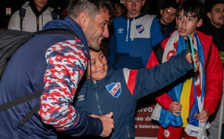 Nacional visita a Paysandú esta tarde, con el debut de Lodeiro y Maxi Gómez. ¿Cómo verlo?