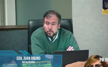 Bruno destacó el rol de la URSEC y la UTEC en el control de publicidad estatal y pidió soluciones de iluminación en complejo habitacional de jubilados