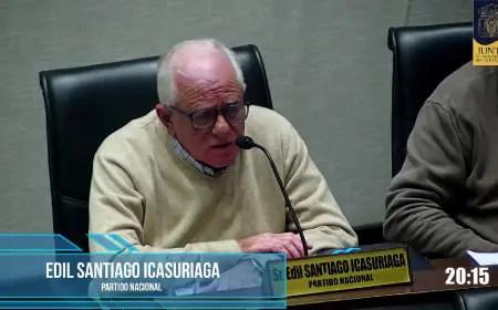 Icasuriaga propuso dotar de pista de atletismo al estadio Juan Ramón Carrasco