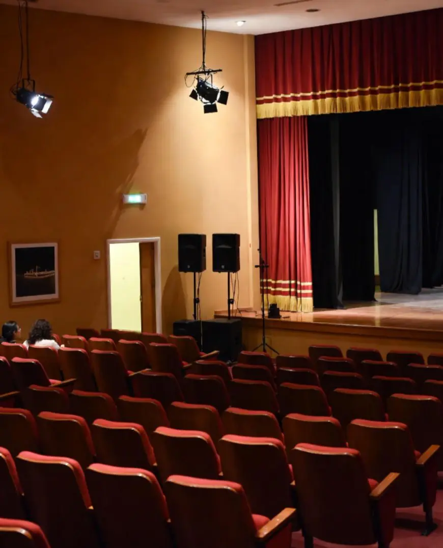 El Pequeño Teatro presenta su agenda de cierre de año con teatro, música y muestras